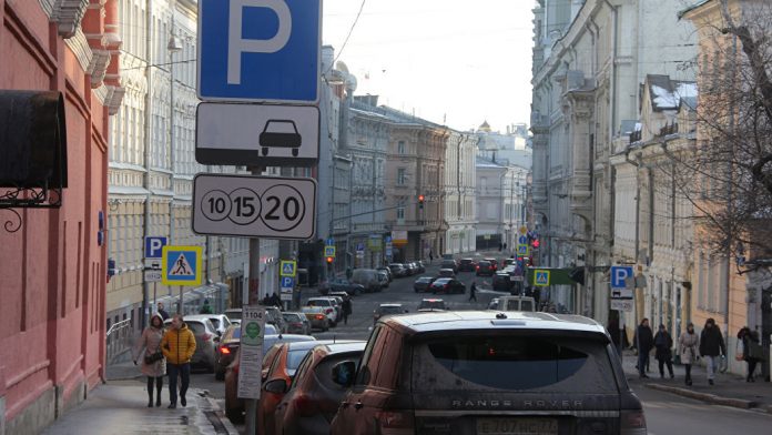 Названы сроки «парковочных каникул» в Москве в 2019 году